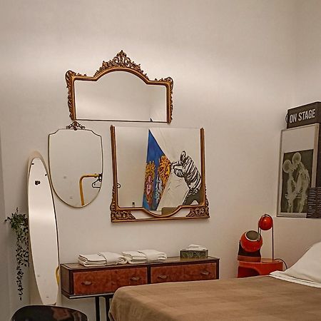 Mr Square Apartment カターニア エクステリア 写真