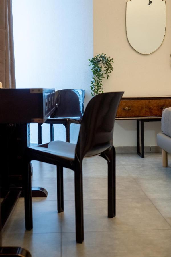 Mr Square Apartment カターニア エクステリア 写真